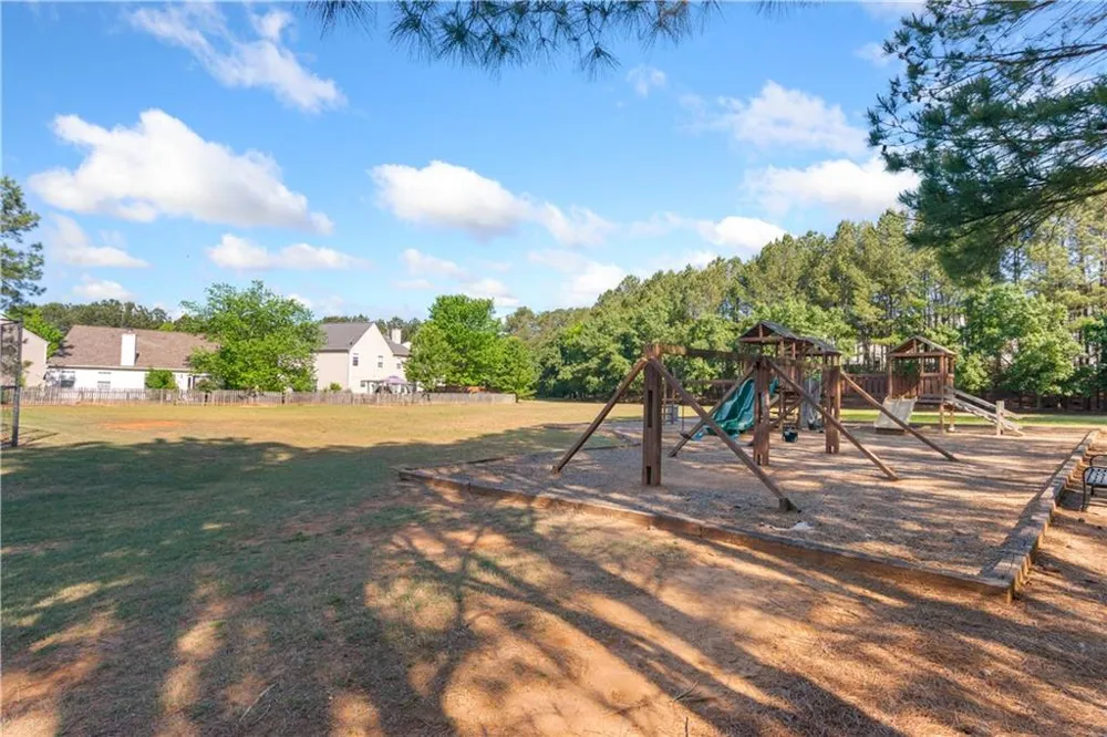 120 Regent Place Woodstock, GA 30188