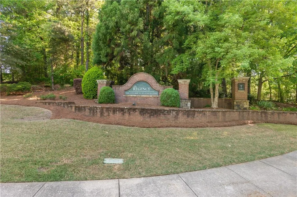120 Regent Place Woodstock, GA 30188