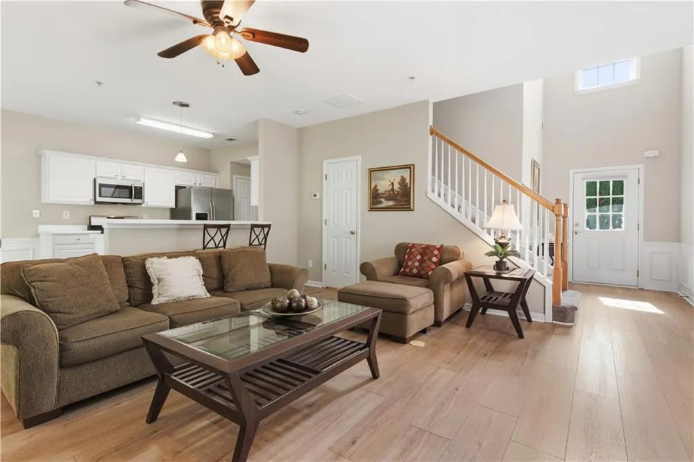 120 Regent Place Woodstock, GA 30188