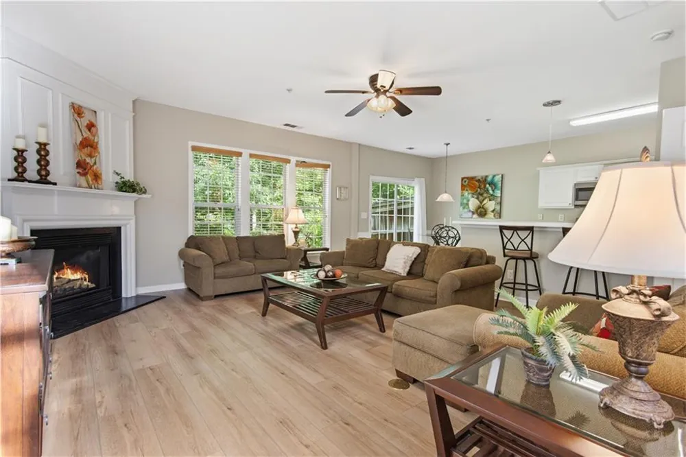120 Regent Place Woodstock, GA 30188