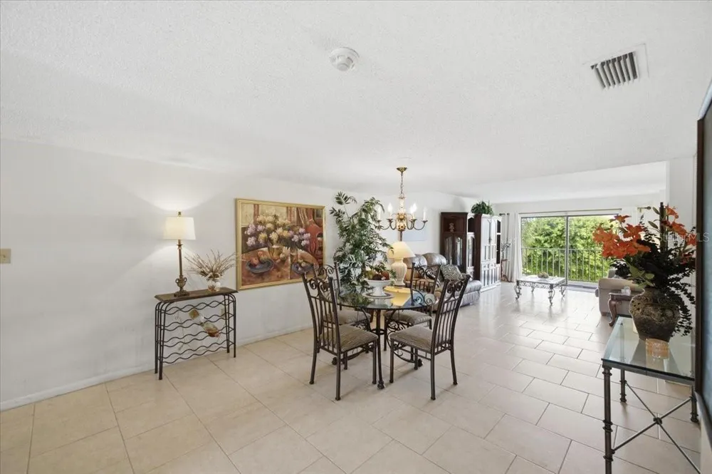 7050 SUNSET DRIVE S #216 South Pasadena, FL 33707