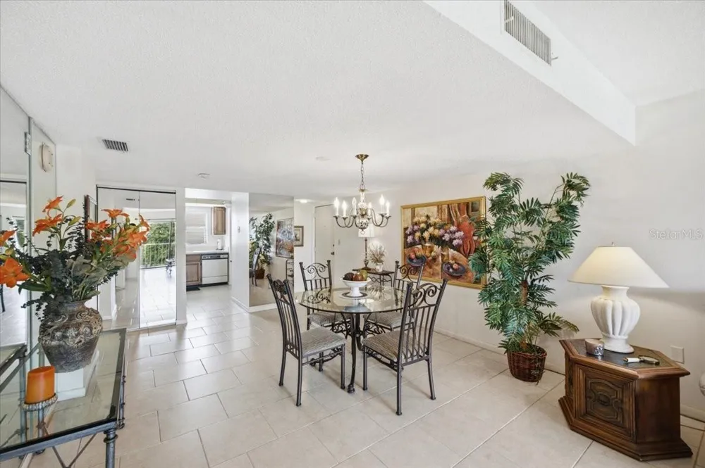 7050 SUNSET DRIVE S #216 South Pasadena, FL 33707