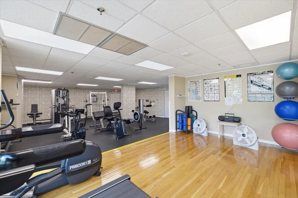 7050 SUNSET DRIVE S #216 South Pasadena, FL 33707