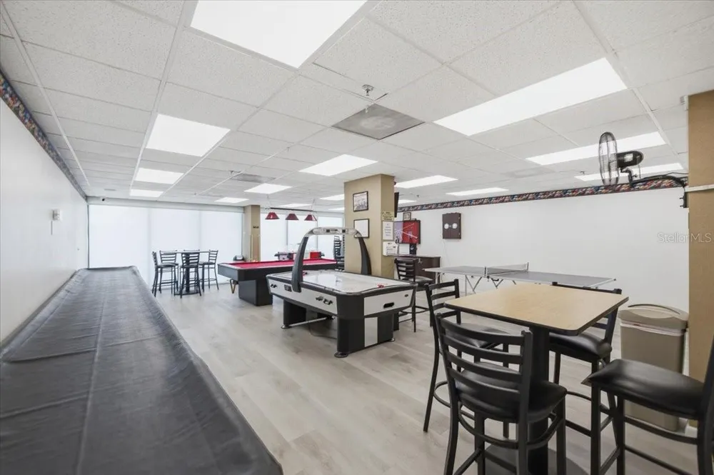 7050 SUNSET DRIVE S #216 South Pasadena, FL 33707