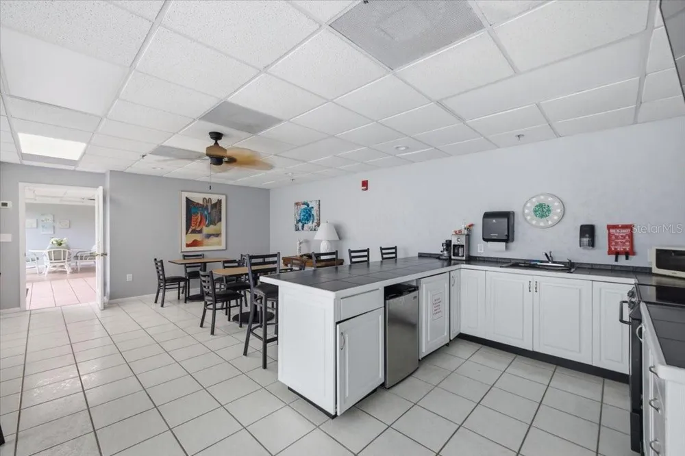 7050 SUNSET DRIVE S #216 South Pasadena, FL 33707