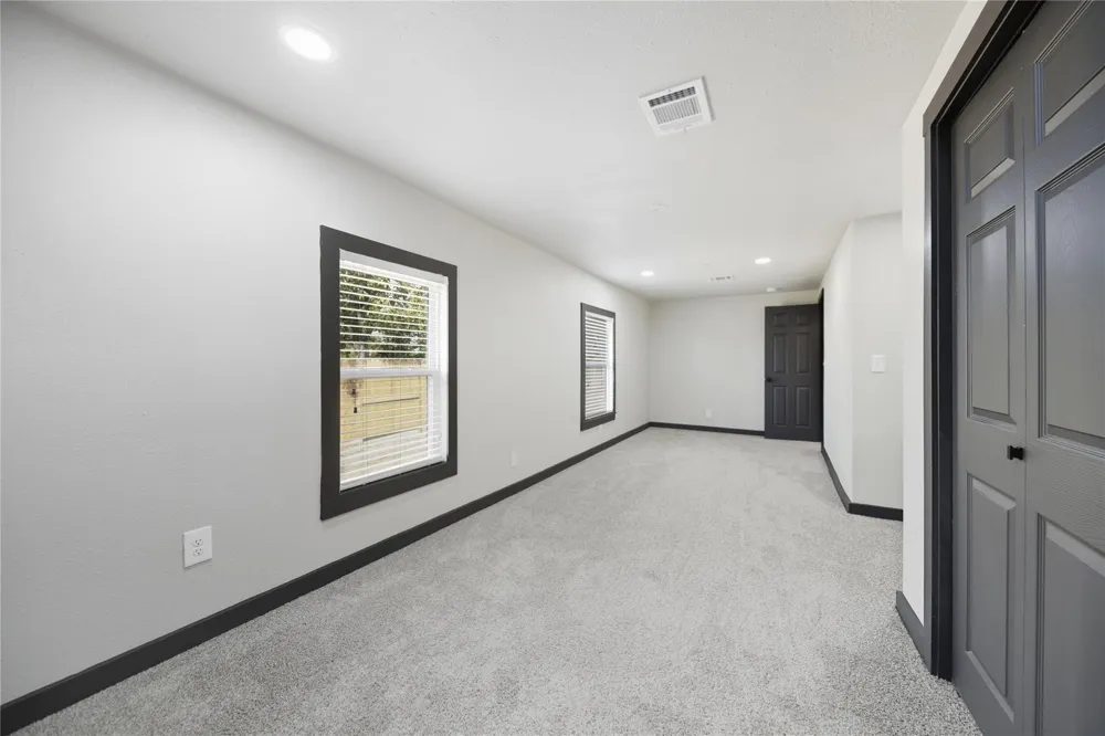 9137 Conner Road Washington, TX 77880