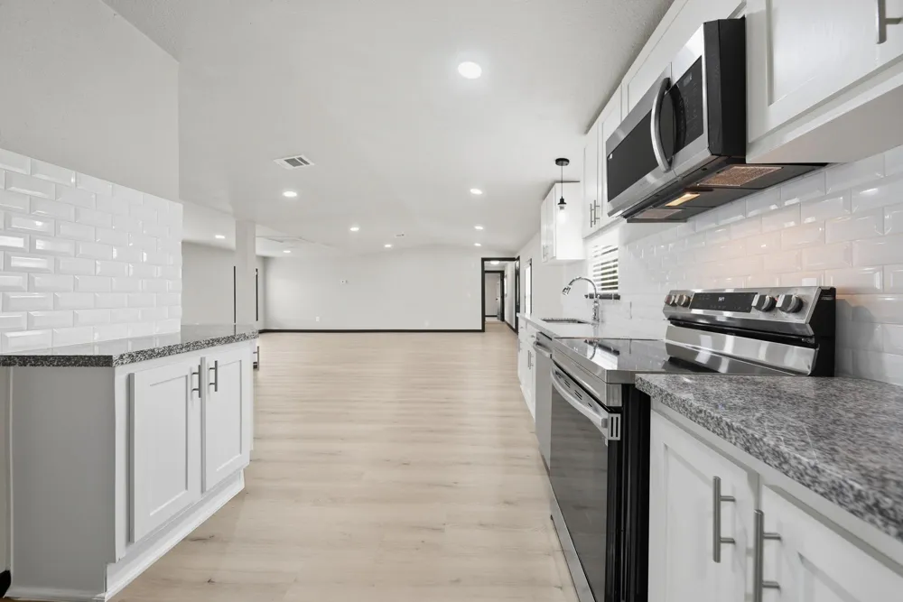 9137 Conner Road Washington, TX 77880