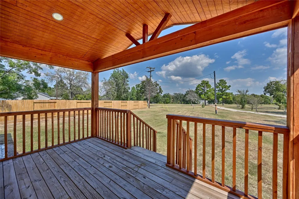 9137 Conner Road Washington, TX 77880