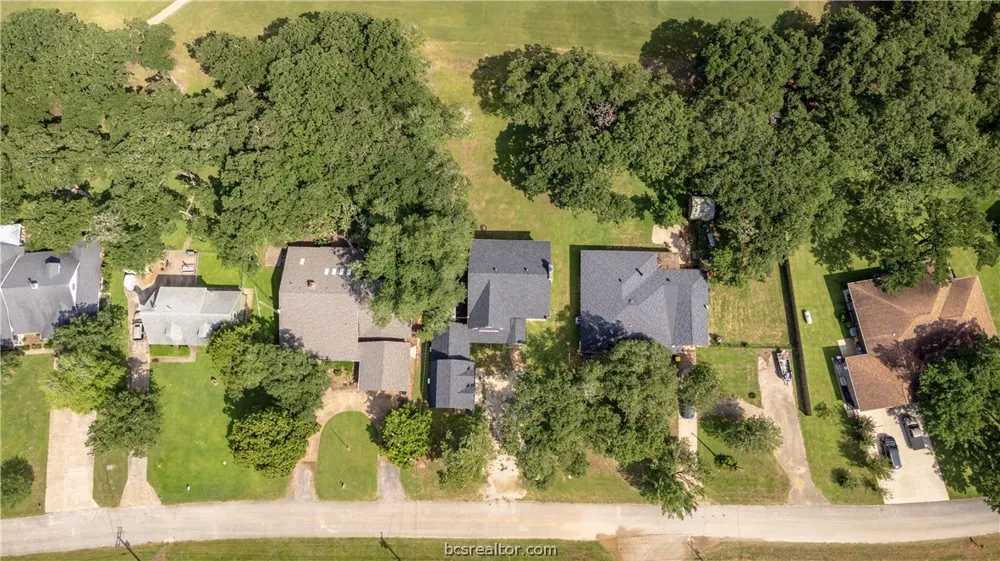 38 Golfview Drive Hilltop Lakes, TX 77871
