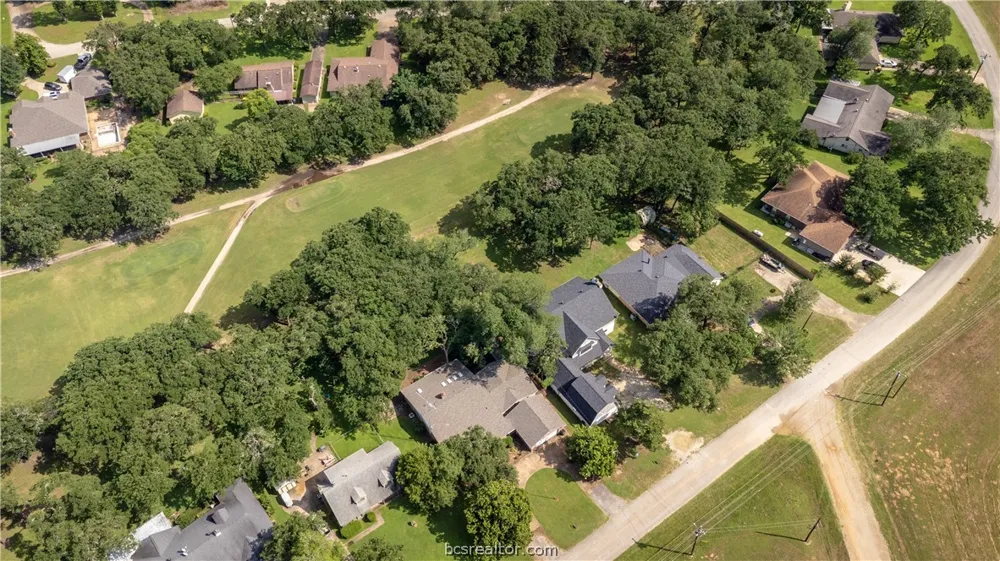 38 Golfview Drive Hilltop Lakes, TX 77871