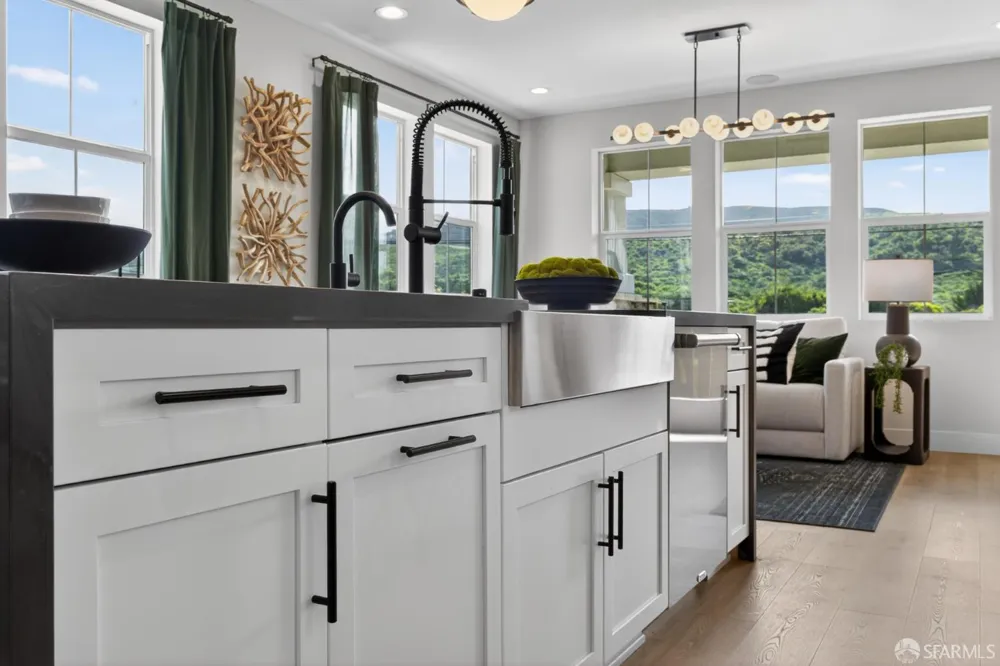 2812 Cardon Way San Bruno, CA 94066