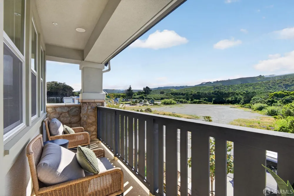 2812 Cardon Way San Bruno, CA 94066