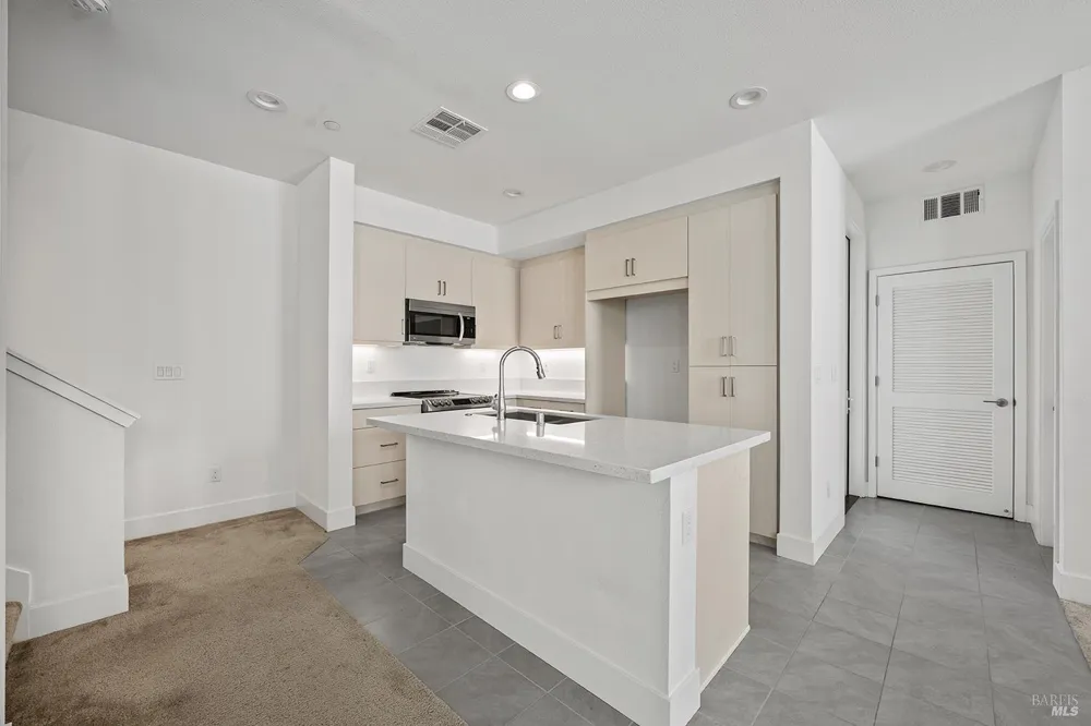 901 Rockview Road Novato, CA 94949