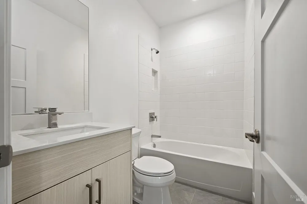 901 Rockview Road Novato, CA 94949