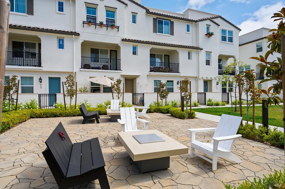 901 Rockview Road Novato, CA 94949