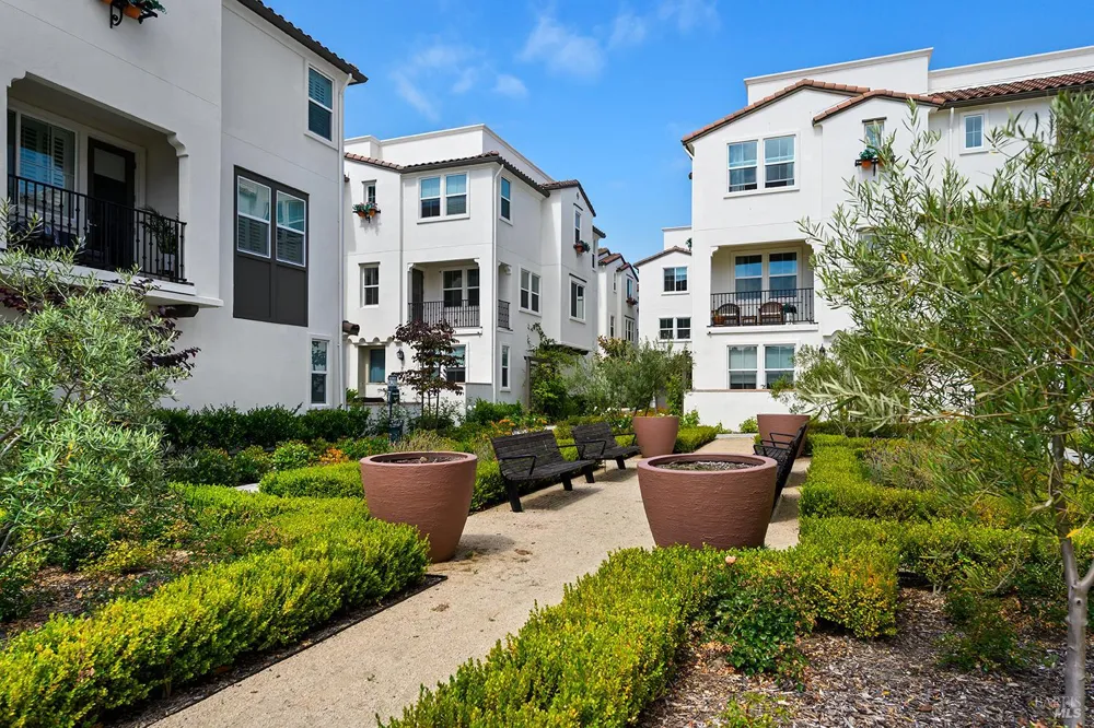 901 Rockview Road Novato, CA 94949