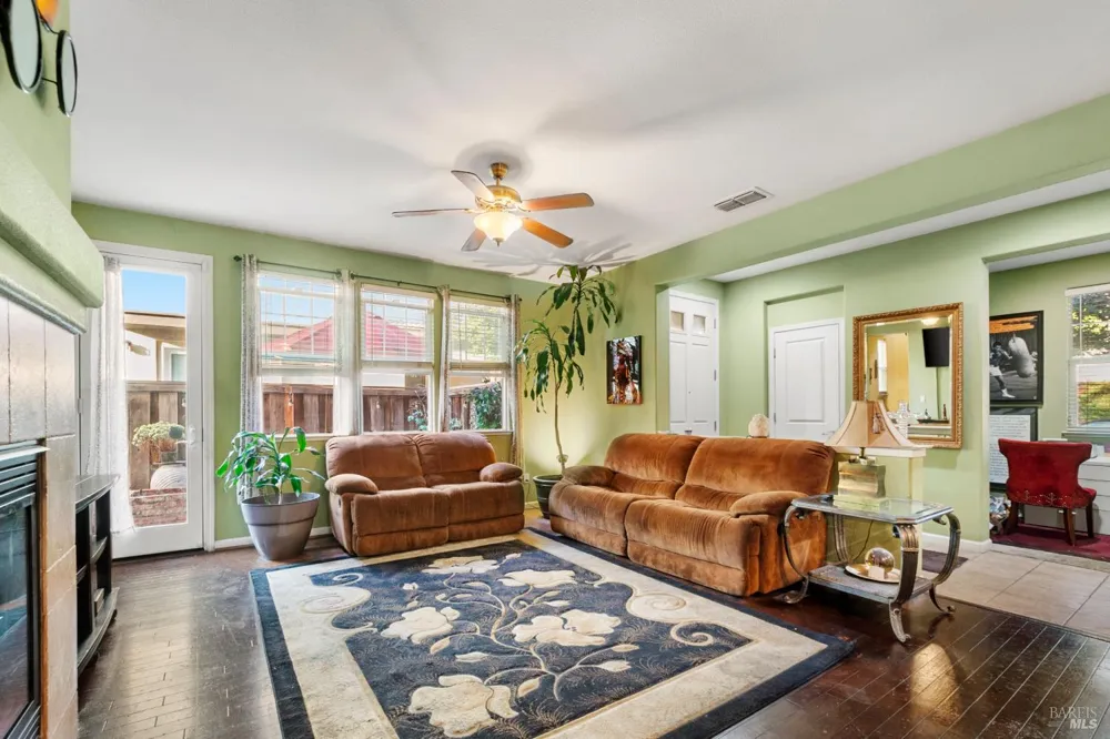 1653 Glenmore Drive Fairfield, CA 94533