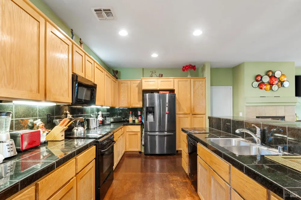 1653 Glenmore Drive Fairfield, CA 94533