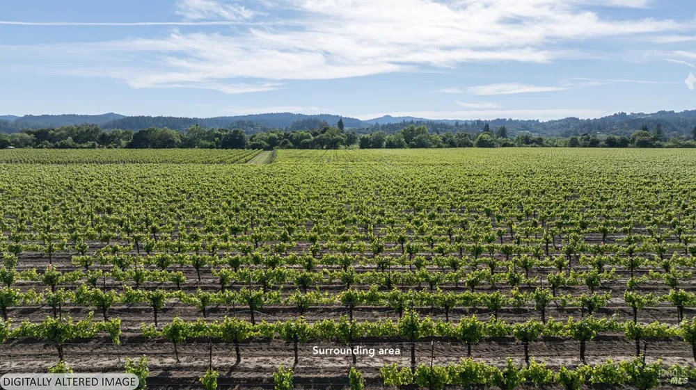 300 Kinley Drive Healdsburg, CA 95448