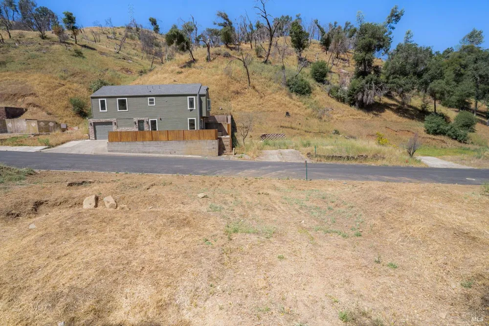 1050 Arroyo Grande Drive Napa, CA 94558