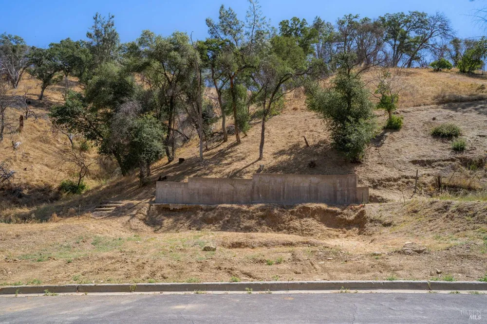 1050 Arroyo Grande Drive Napa, CA 94558