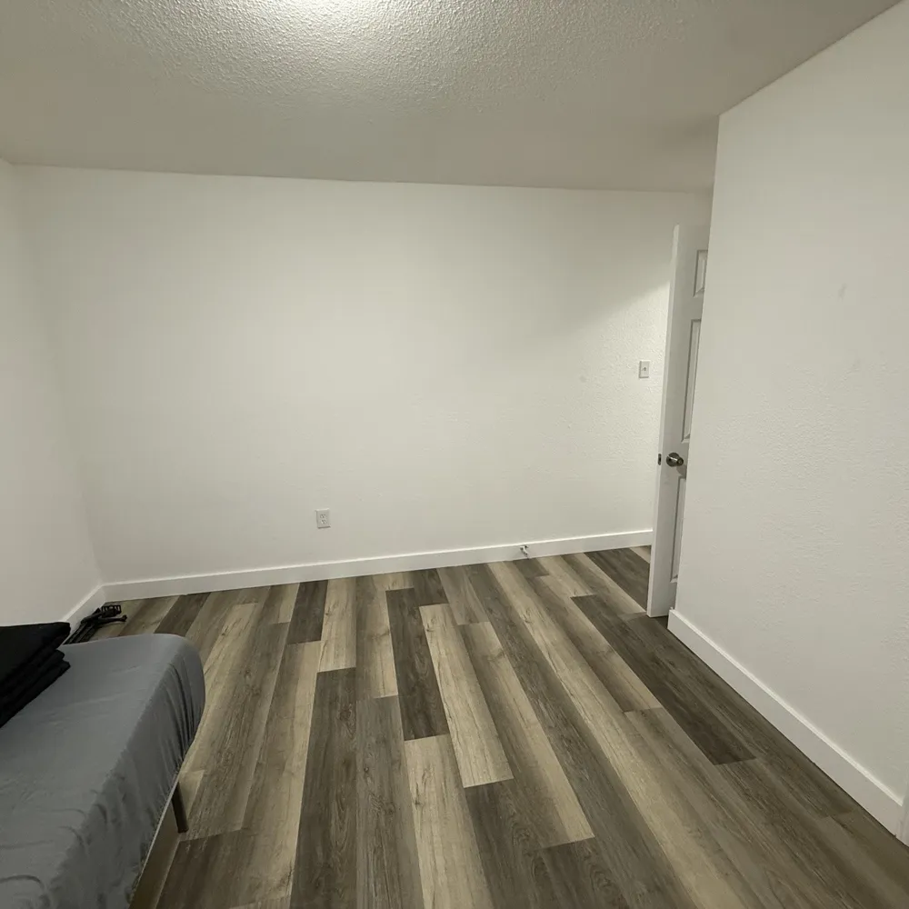 1306 Liveoak Avenue Corsicana, TX 75110