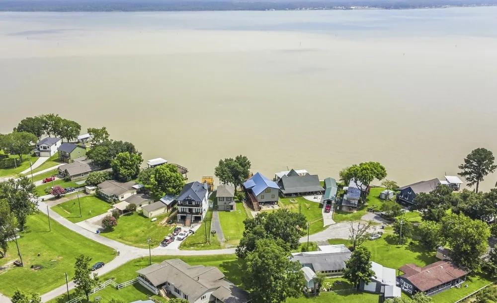 271 Ferguson Way Point Blank, TX 77364