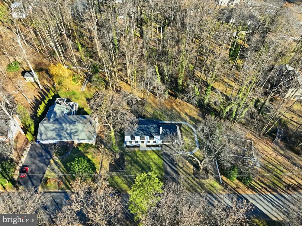 10704 HOWERTON AVENUE Fairfax, VA 22030