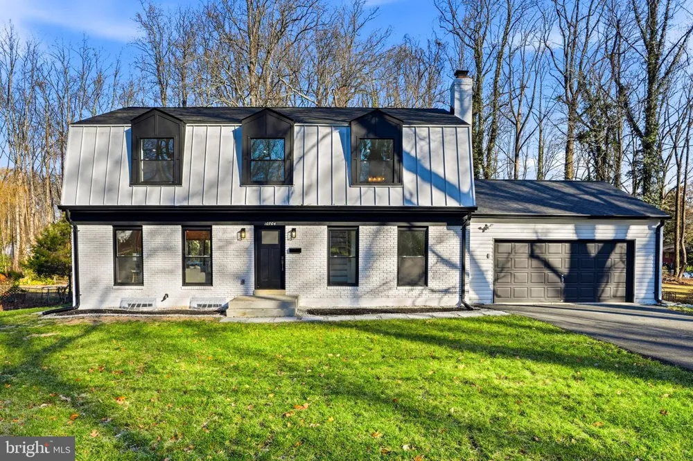 10704 HOWERTON AVENUE Fairfax, VA 22030