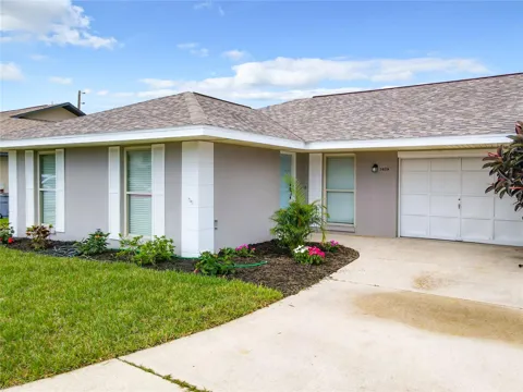 3828 SANDSTONE COURT