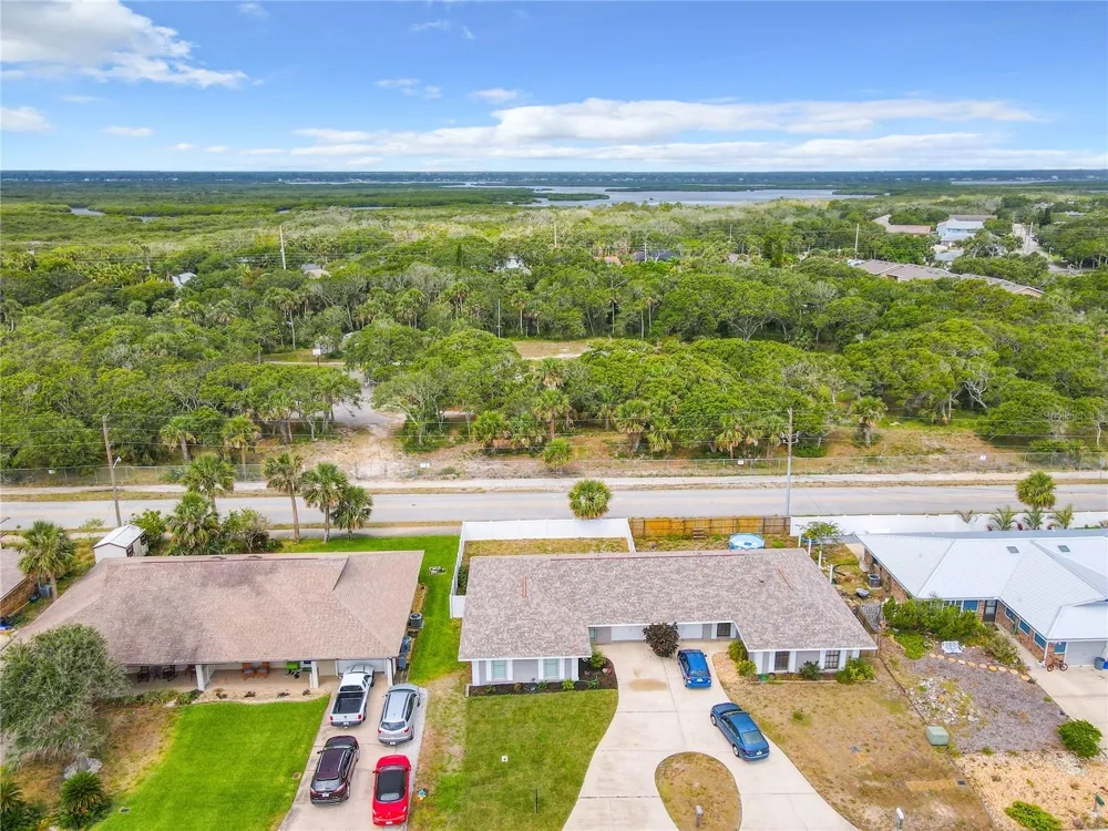 3828 SANDSTONE COURT New Smyrna Beach, FL 32169