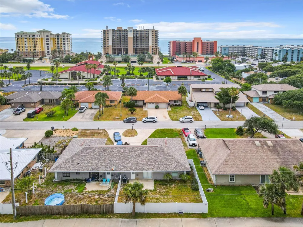 3828 SANDSTONE COURT New Smyrna Beach, FL 32169