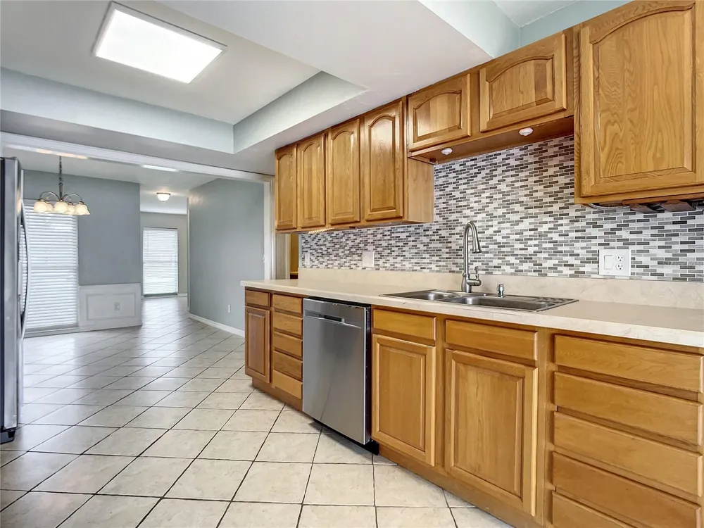 3828 SANDSTONE COURT New Smyrna Beach, FL 32169
