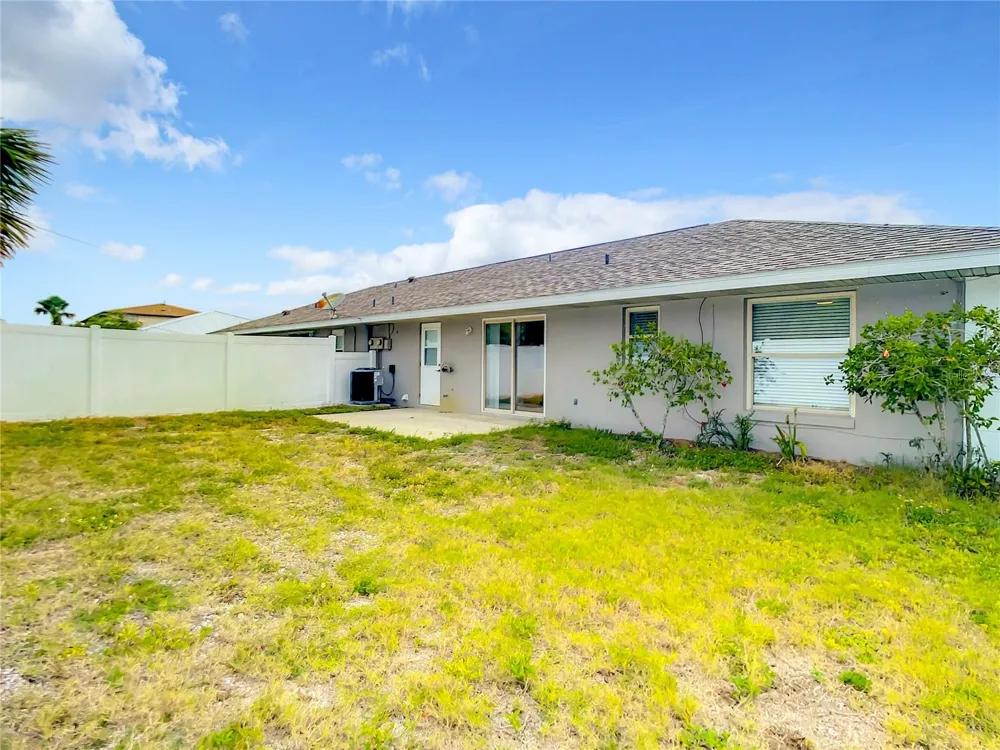 3828 SANDSTONE COURT New Smyrna Beach, FL 32169