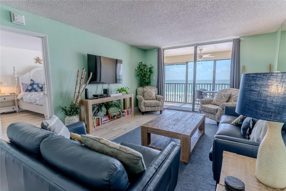 20040 GULF BOULEVARD #402 Indian Rocks Beach, FL 33785