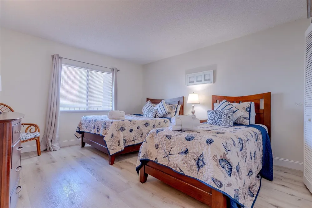 20040 GULF BOULEVARD #402 Indian Rocks Beach, FL 33785