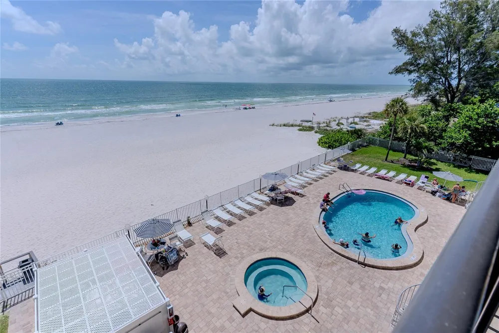 20040 GULF BOULEVARD #402 Indian Rocks Beach, FL 33785