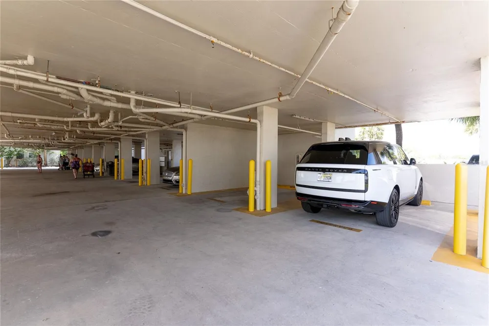 20040 GULF BOULEVARD #402 Indian Rocks Beach, FL 33785