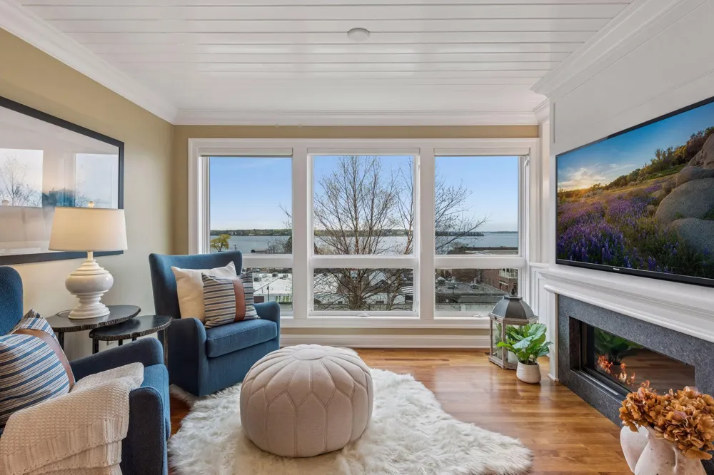 726 Widsten Circle Wayzata, MN 55391