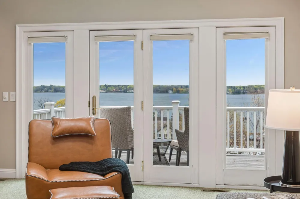 726 Widsten Circle Wayzata, MN 55391