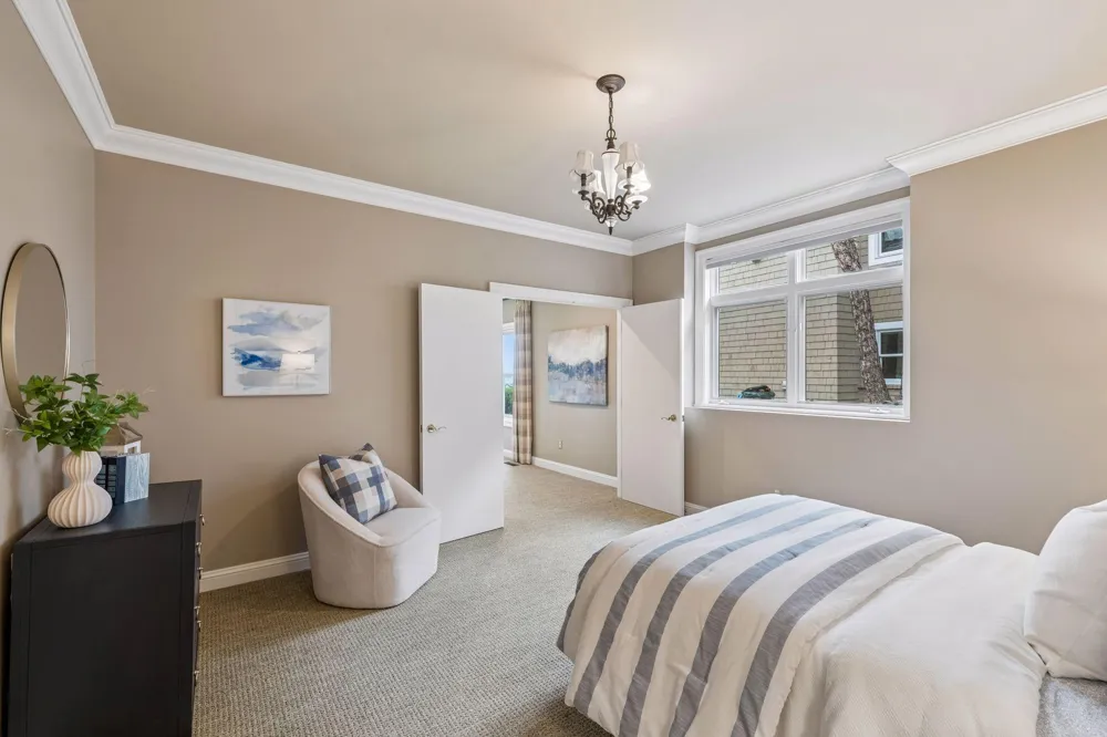 726 Widsten Circle Wayzata, MN 55391