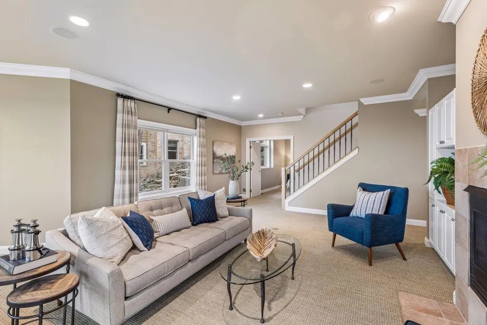 726 Widsten Circle Wayzata, MN 55391