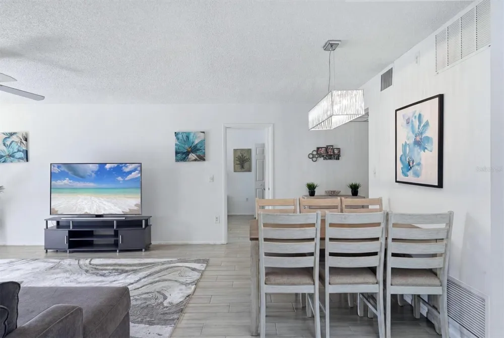 1714 69TH AVENUE W #A303 Bradenton, FL 34207