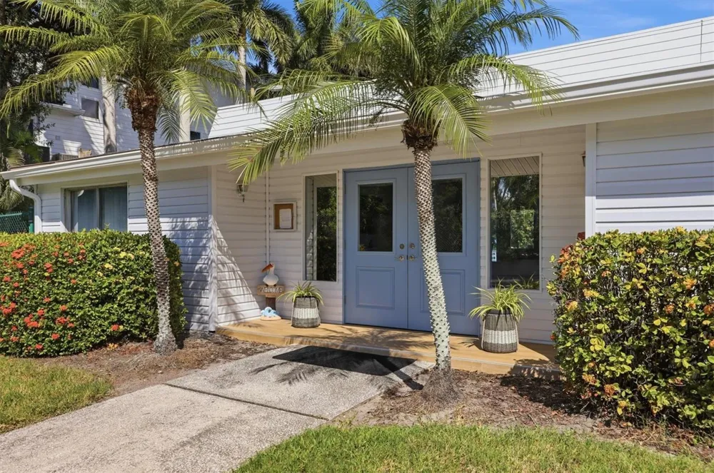 1714 69TH AVENUE W #A303 Bradenton, FL 34207