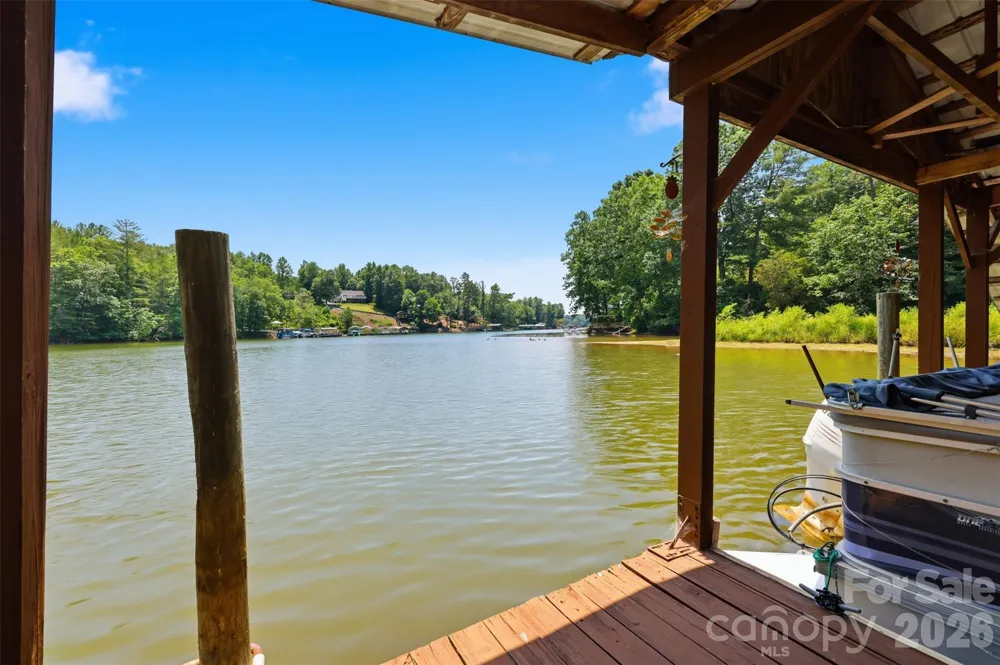 495 Windsor Drive Taylorsville, NC 28681