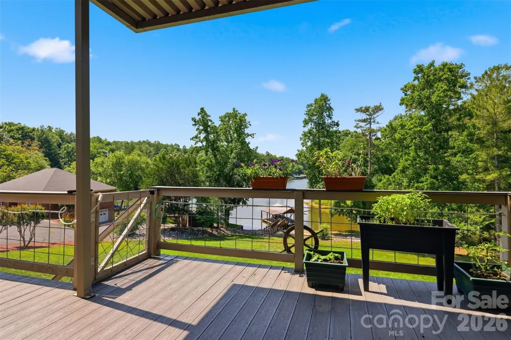 495 Windsor Drive Taylorsville, NC 28681