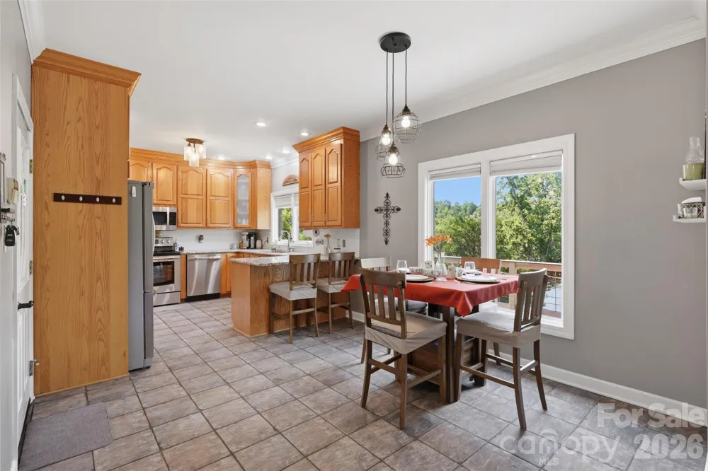495 Windsor Drive Taylorsville, NC 28681