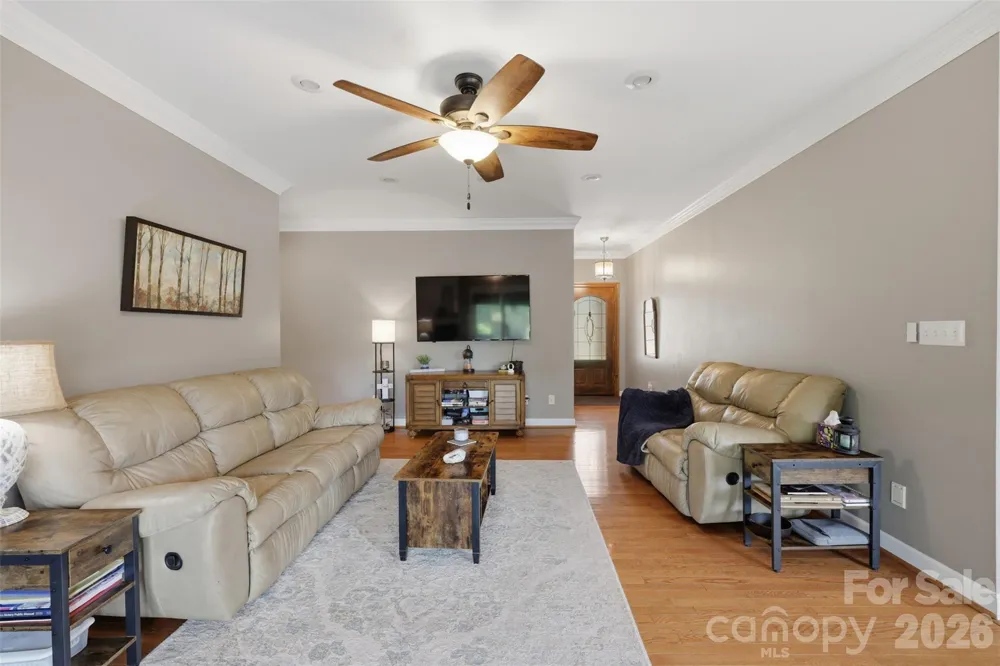 495 Windsor Drive Taylorsville, NC 28681