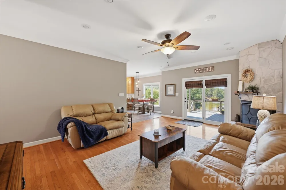 495 Windsor Drive Taylorsville, NC 28681