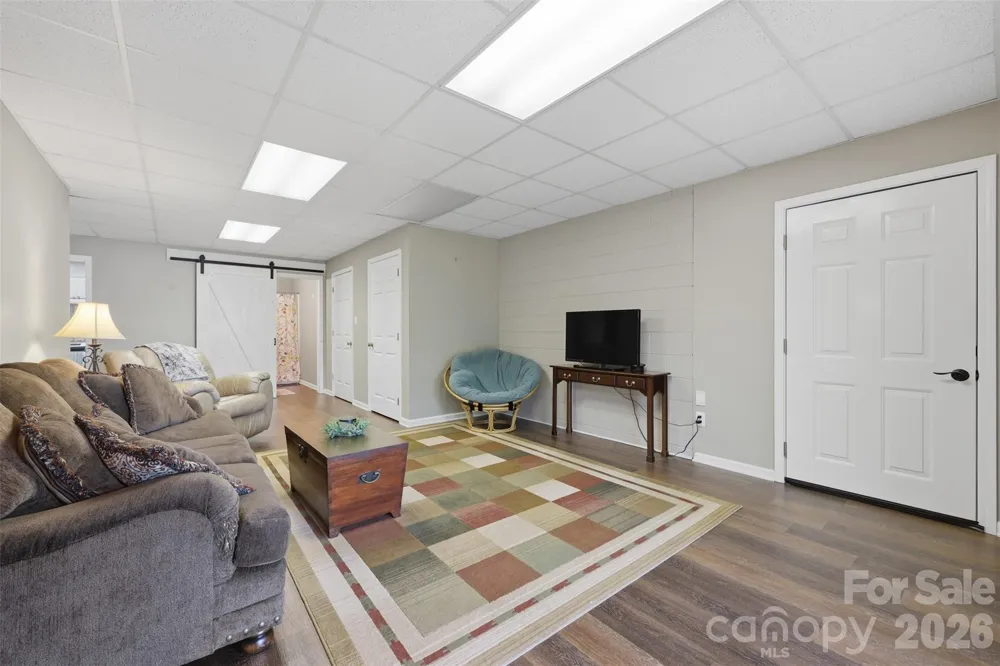 495 Windsor Drive Taylorsville, NC 28681